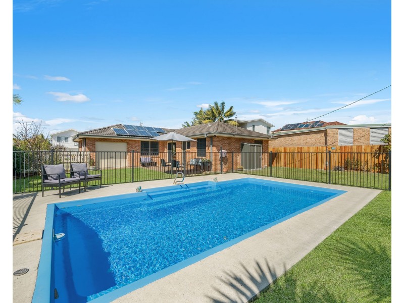 49 Chepana Street, Lake Cathie NSW 2445