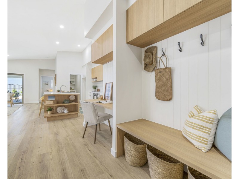 18 Dominica Street, Lake Cathie NSW 2445