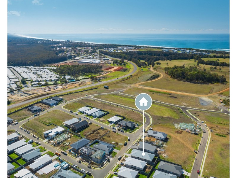 18 Dominica Street, Lake Cathie NSW 2445