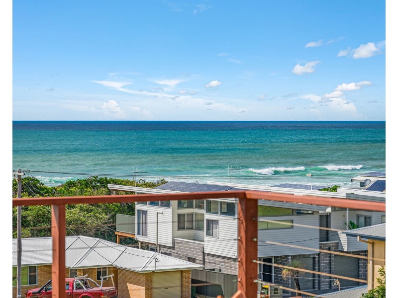 1526 Ocean Drive, Lake Cathie NSW 2445