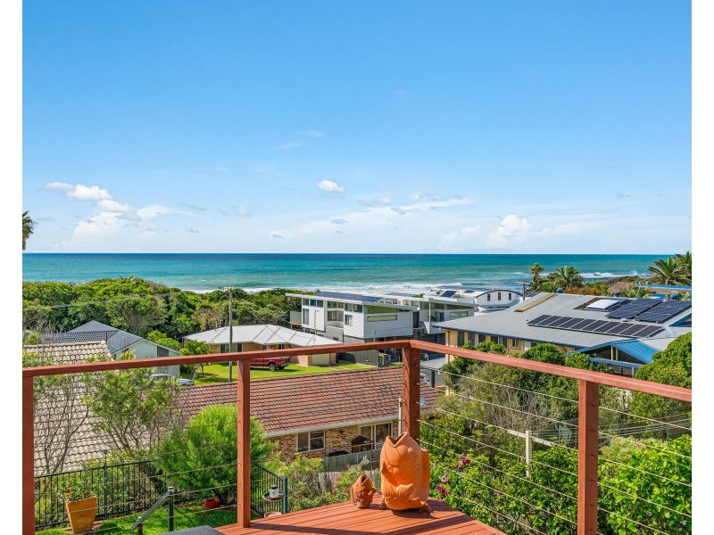 1526 Ocean Drive, Lake Cathie NSW 2445