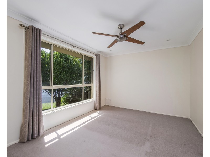 24 Abel Tasman Drive, Lake Cathie NSW 2445