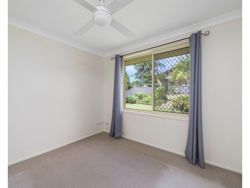 24 Abel Tasman Drive, Lake Cathie NSW 2445