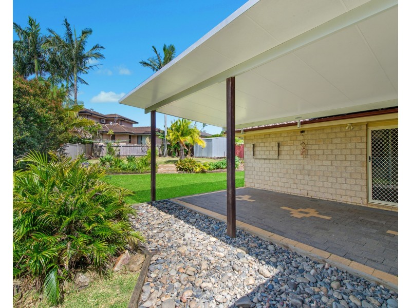 24 Abel Tasman Drive, Lake Cathie NSW 2445