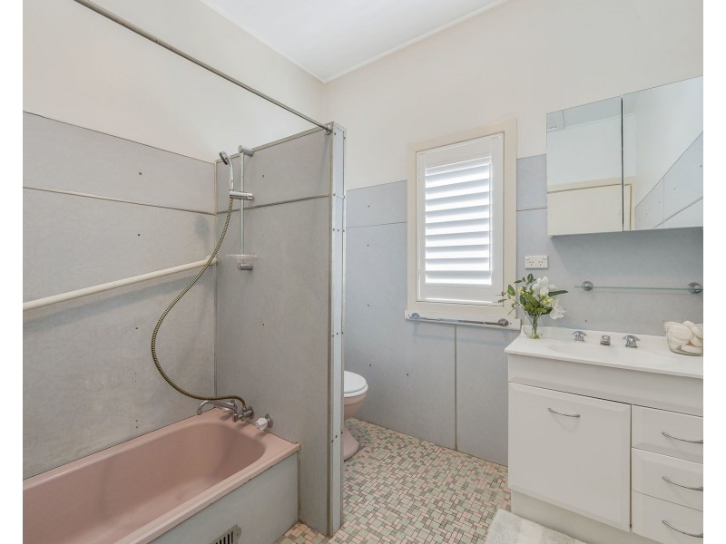 3 Castle Street, Laurieton NSW 2443