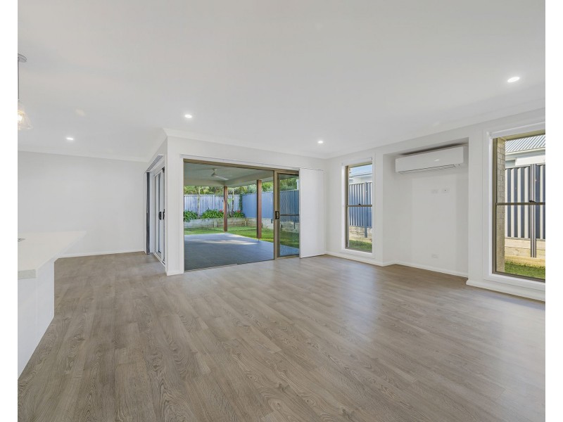 23 Antigua Avenue, Lake Cathie NSW 2445