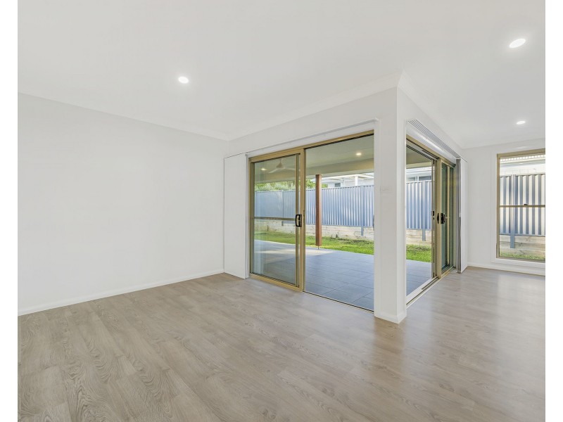 23 Antigua Avenue, Lake Cathie NSW 2445