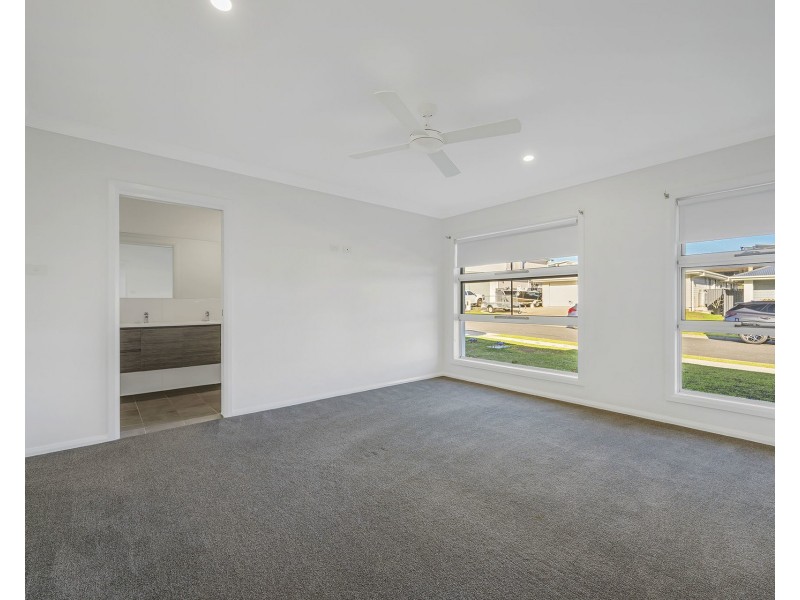 23 Antigua Avenue, Lake Cathie NSW 2445