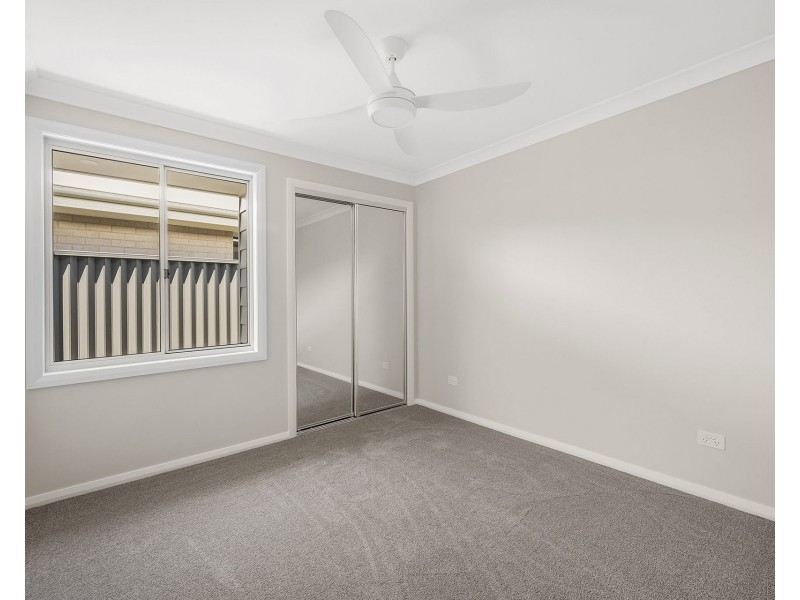 97 Sovereign Drive, Thrumster NSW 2444