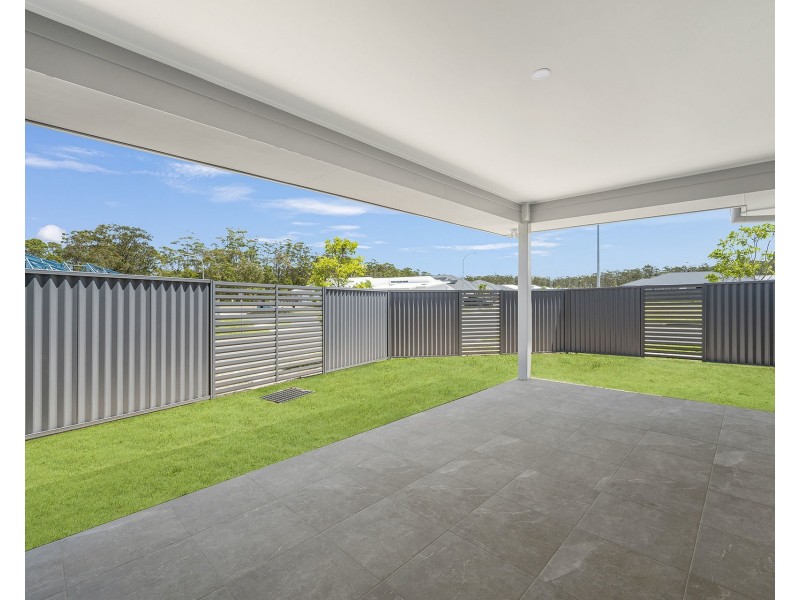 97 Sovereign Drive, Thrumster NSW 2444