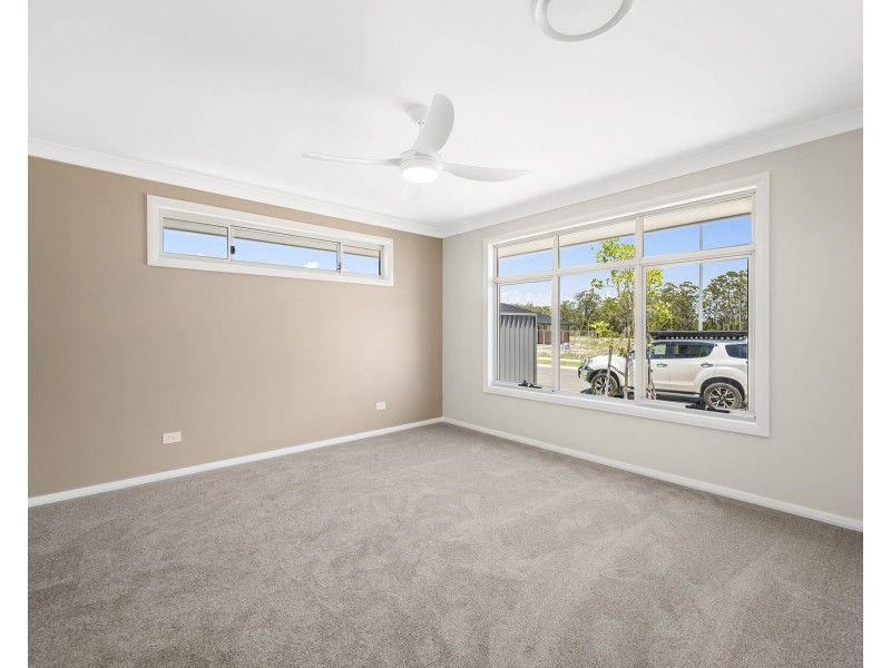 97 Sovereign Drive, Thrumster NSW 2444