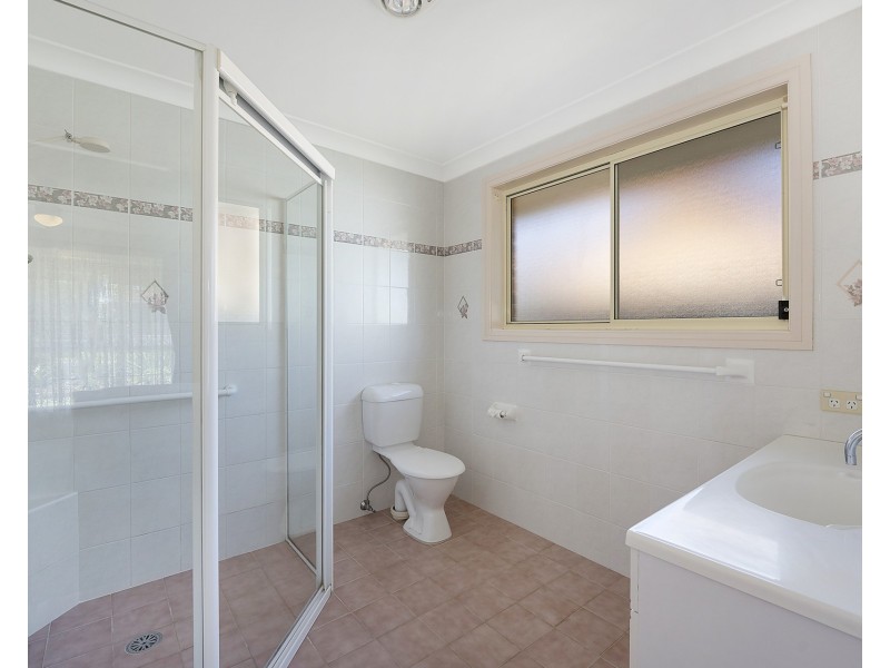 8 Victoria Place, West Haven NSW 2443