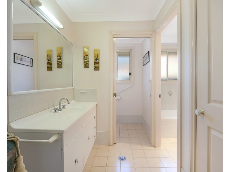 8 Victoria Place, West Haven NSW 2443