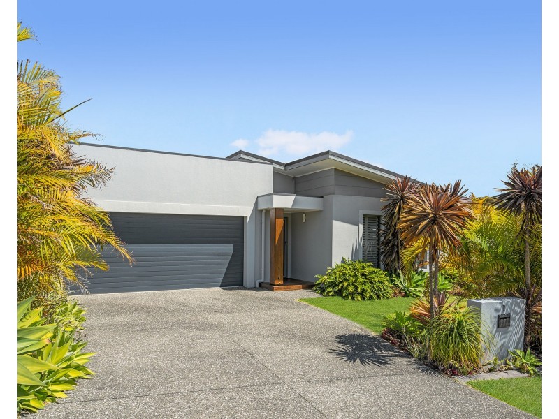 1 Ella Close, Bonny Hills NSW 2445