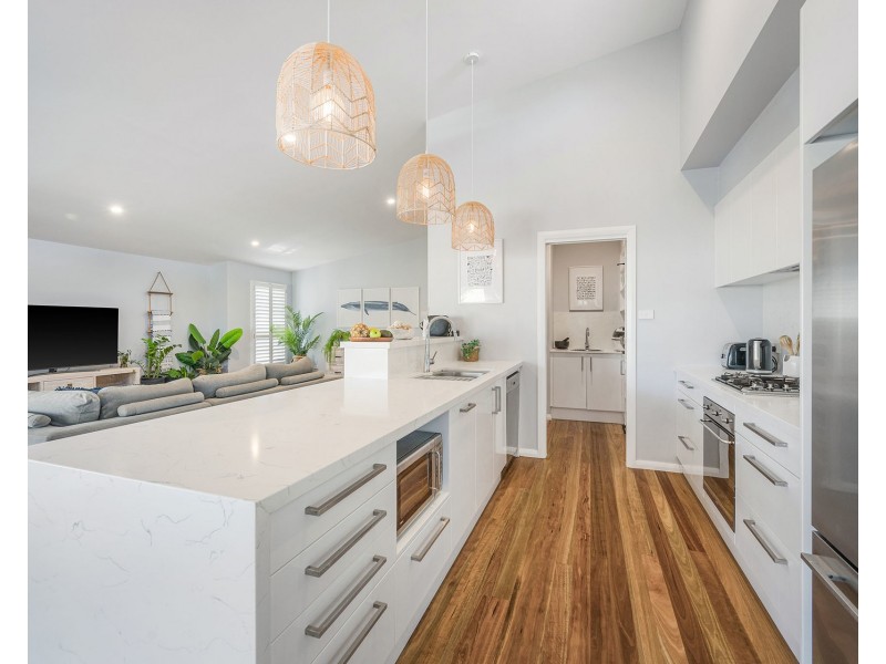 1 Ella Close, Bonny Hills NSW 2445