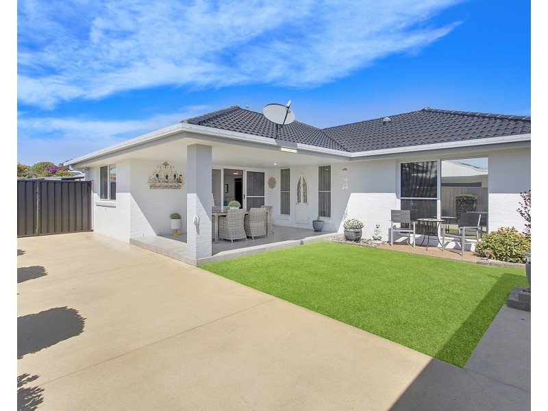 13 St Vincents Way, Bonny Hills NSW 2445