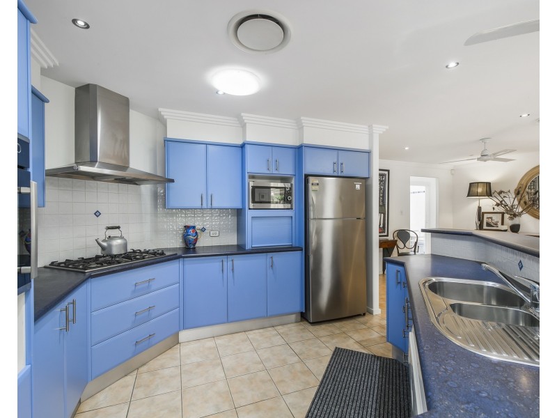 41 Explorers Way, Lake Cathie NSW 2445