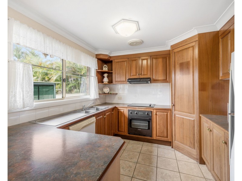 2 Teatree Close, Lakewood NSW 2443