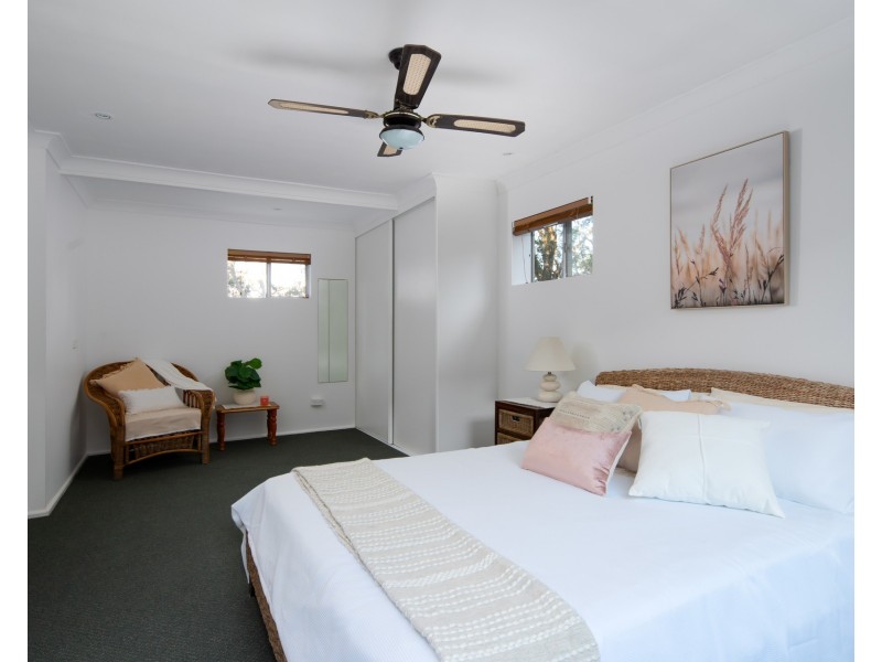 37-39 Seaview Street, Bonny Hills NSW 2445