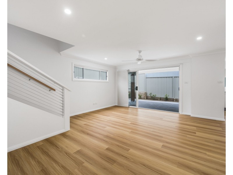 4/98 Lord Street, Laurieton NSW 2443