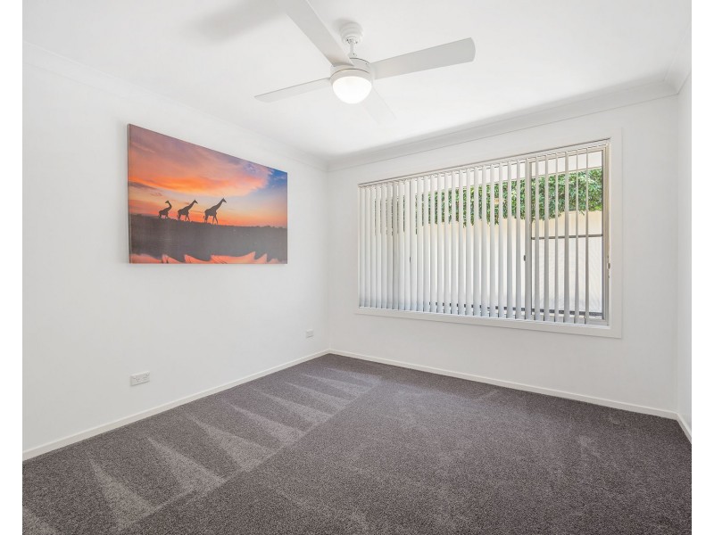 6 Whitby Place, Lake Cathie NSW 2445