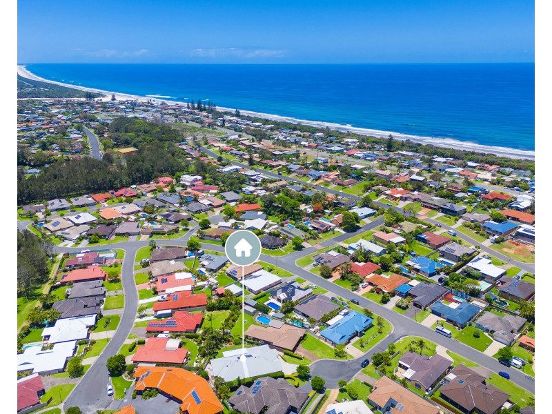 6 Whitby Place, Lake Cathie NSW 2445