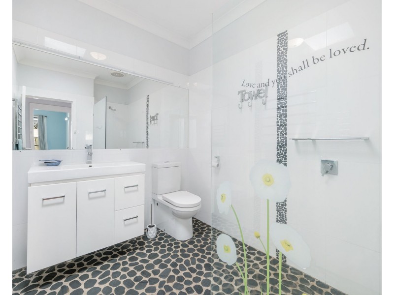 225-227 Ocean Drive, Lakewood NSW 2443