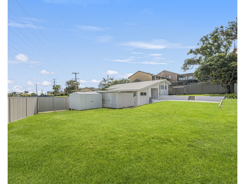 1 Seaview Street, Bonny Hills NSW 2445