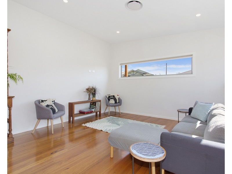 12 Tobago Parade, Lake Cathie NSW 2445