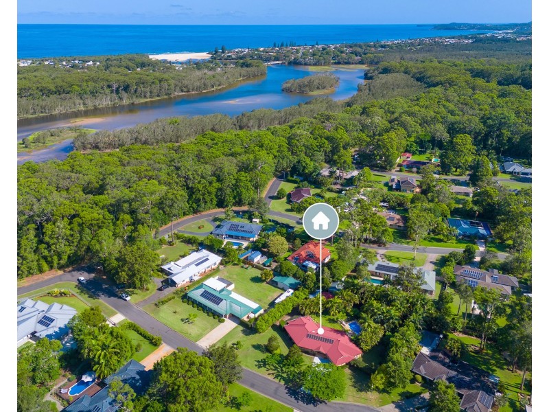 5 Edgewater Close, Lake Cathie NSW 2445