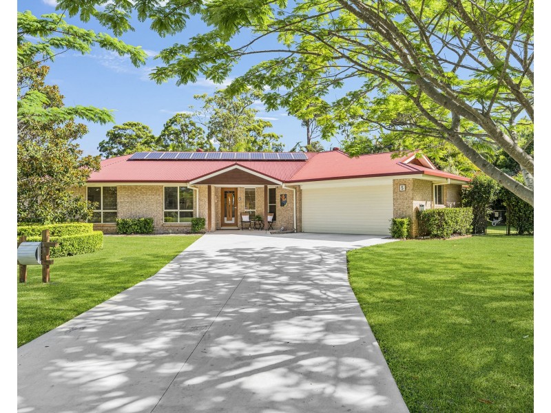 5 Edgewater Close, Lake Cathie NSW 2445