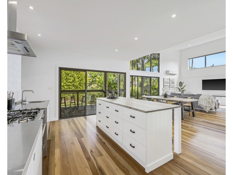 1631 Ocean Drive, Lake Cathie NSW 2445