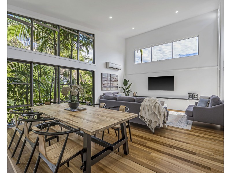 1631 Ocean Drive, Lake Cathie NSW 2445