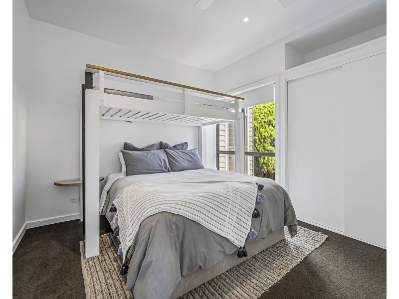 1631 Ocean Drive, Lake Cathie NSW 2445