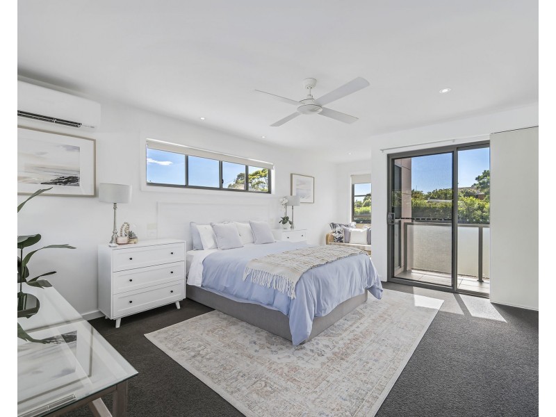1631 Ocean Drive, Lake Cathie NSW 2445
