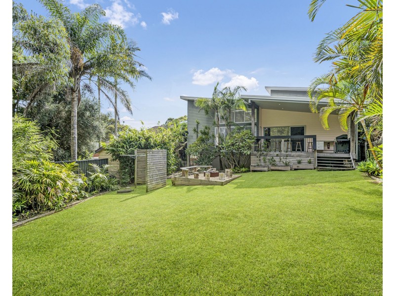 1631 Ocean Drive, Lake Cathie NSW 2445