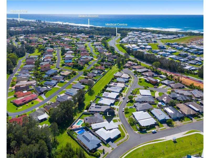 1 Kara Close, Lake Cathie NSW 2445