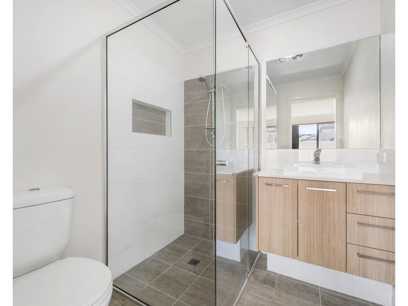 1 Kara Close, Lake Cathie NSW 2445