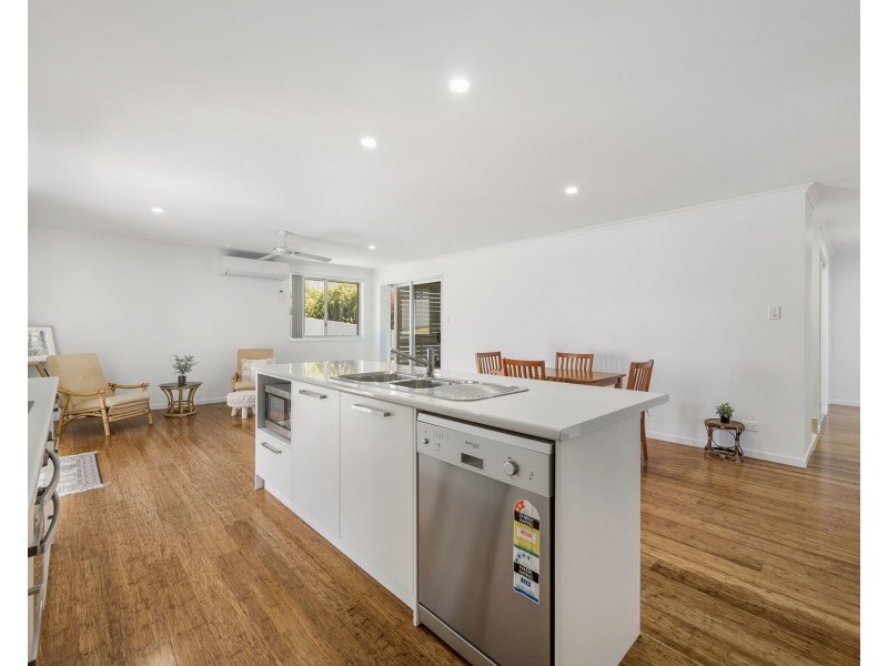 8 St Lucia Place, Bonny Hills NSW 2445