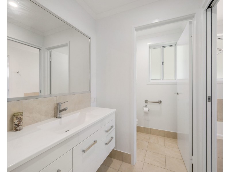 8 St Lucia Place, Bonny Hills NSW 2445