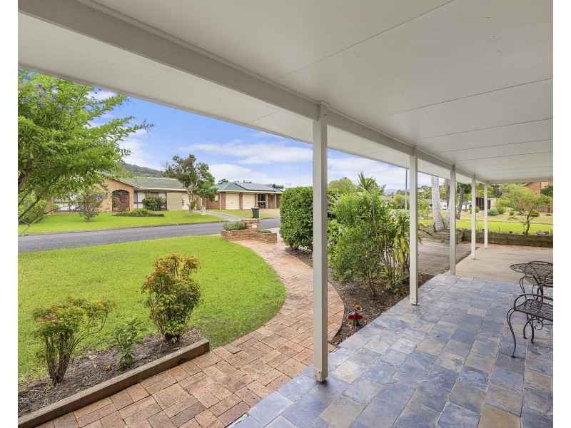 11 Honeysuckle Avenue, Lakewood NSW 2443
