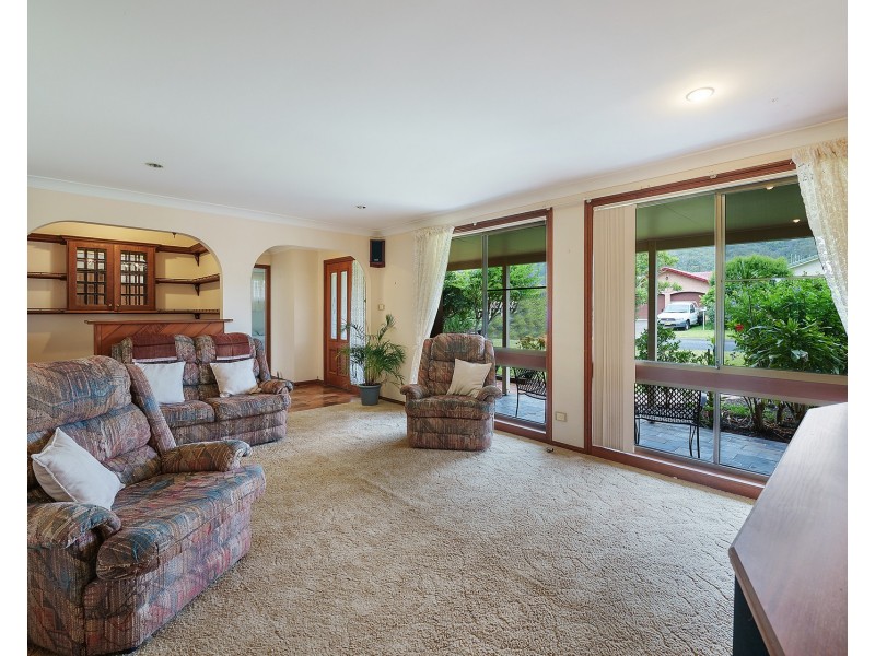 11 Honeysuckle Avenue, Lakewood NSW 2443