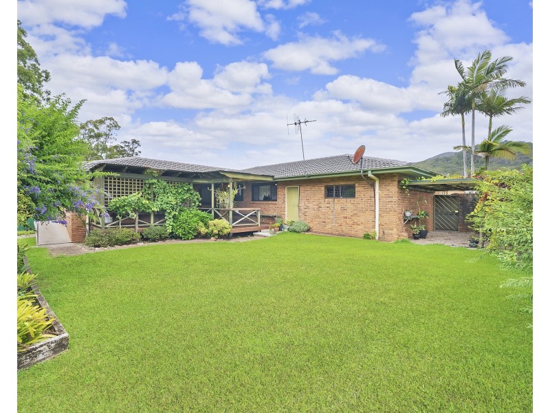 11 Honeysuckle Avenue, Lakewood NSW 2443