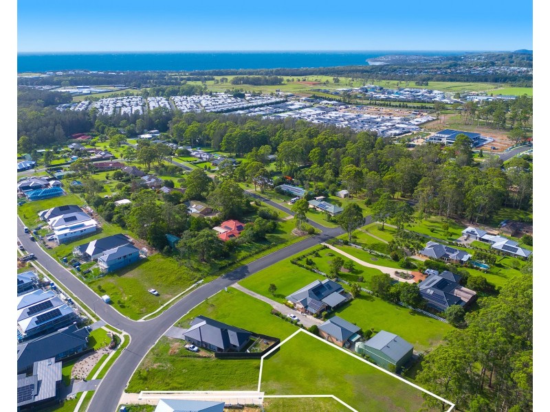 65 Forest Parkway, Lake Cathie NSW 2445