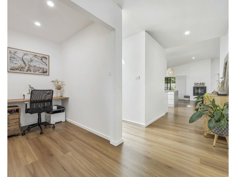 37 St Lucia Place, Bonny Hills NSW 2445