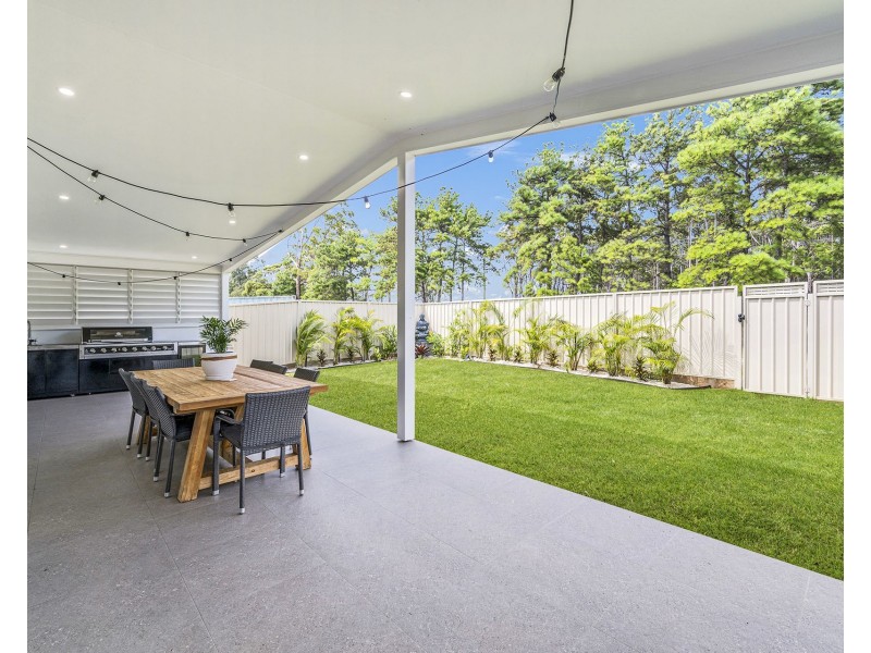 37 St Lucia Place, Bonny Hills NSW 2445