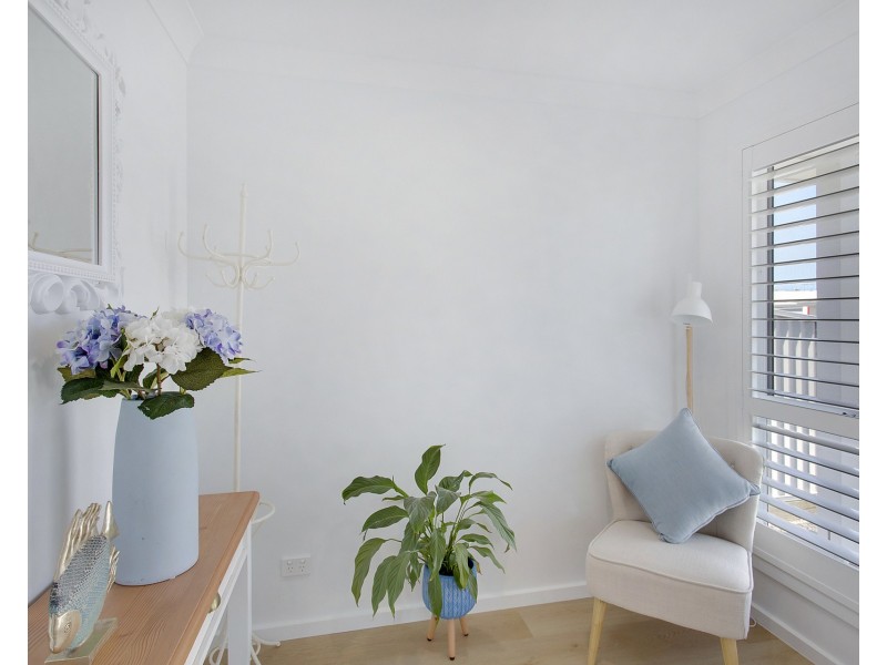 1B Dominica Street, Lake Cathie NSW 2445