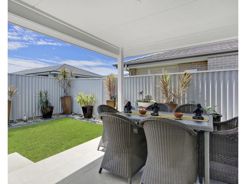 1B Dominica Street, Lake Cathie NSW 2445