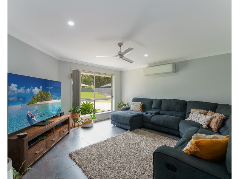 18 Wedgetail Drive, Kew NSW 2439