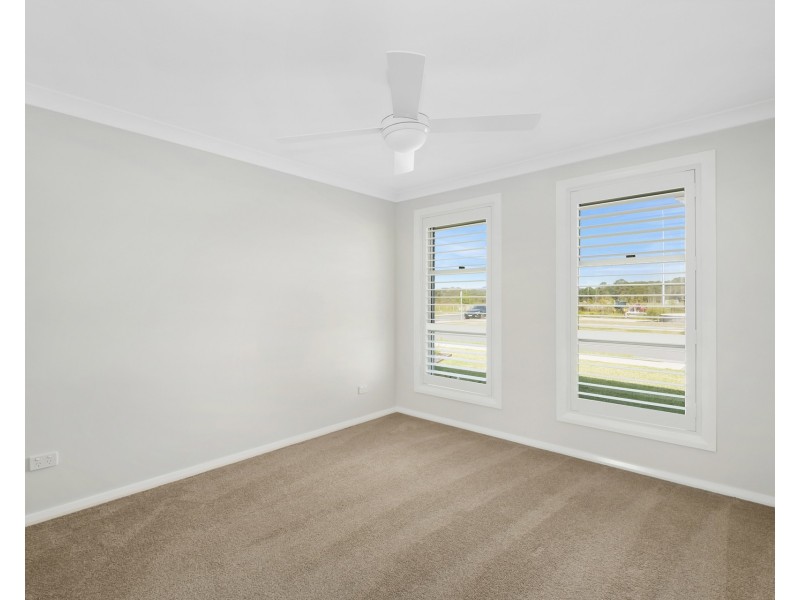 15 Wallum Drive, Lake Cathie NSW 2445